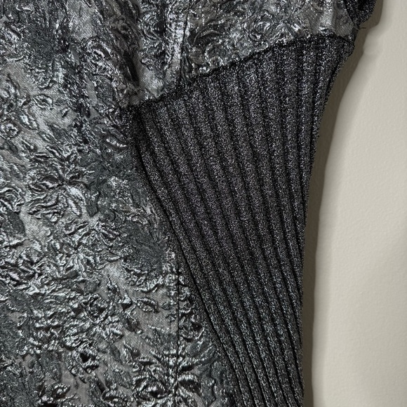 3.1 Philip Lim Metallic Silver Black Brocade Ribbed Knit Cap Sleeve Blouse Top - Picture 4 of 13